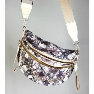 Stylish Women's Crossbody Bag